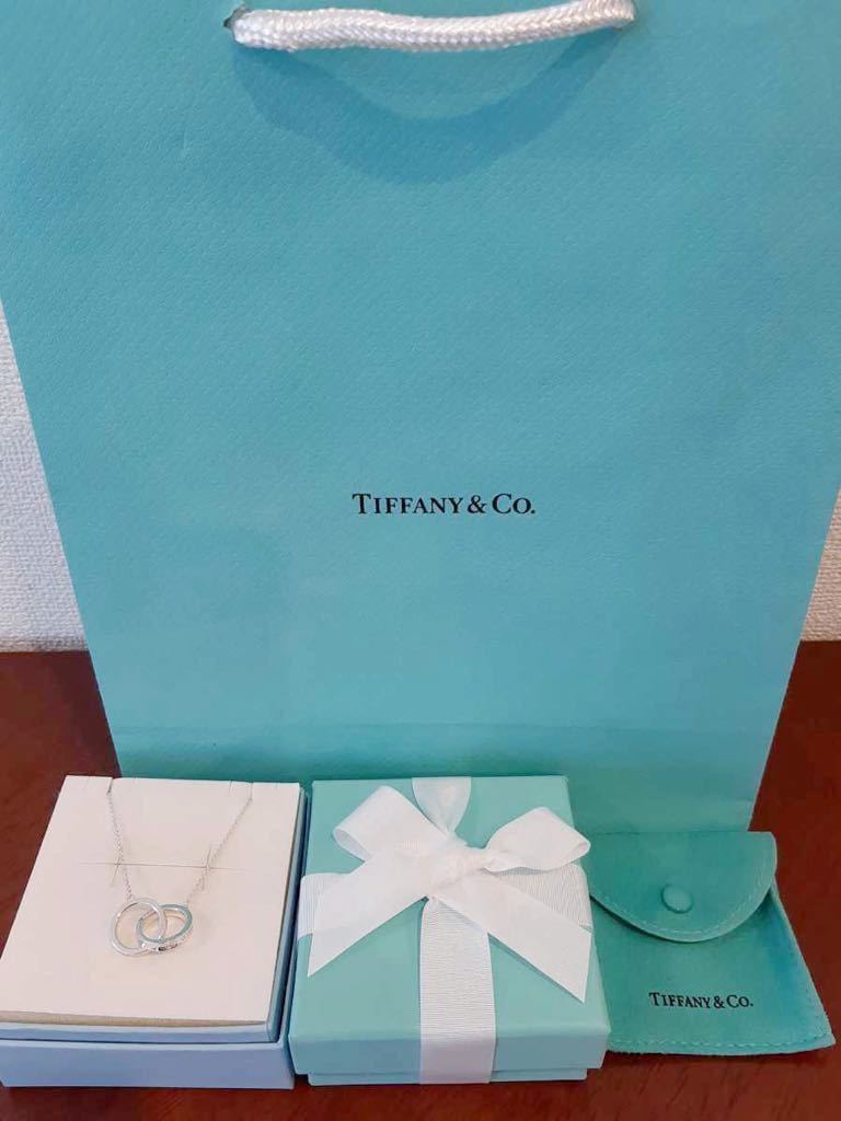 新品 正規品 ティファニー tiffany&co ネックレス インターロッキング　ラージ サークル ペンダント シルバー ケース巾着紙袋リボン リング_画像1