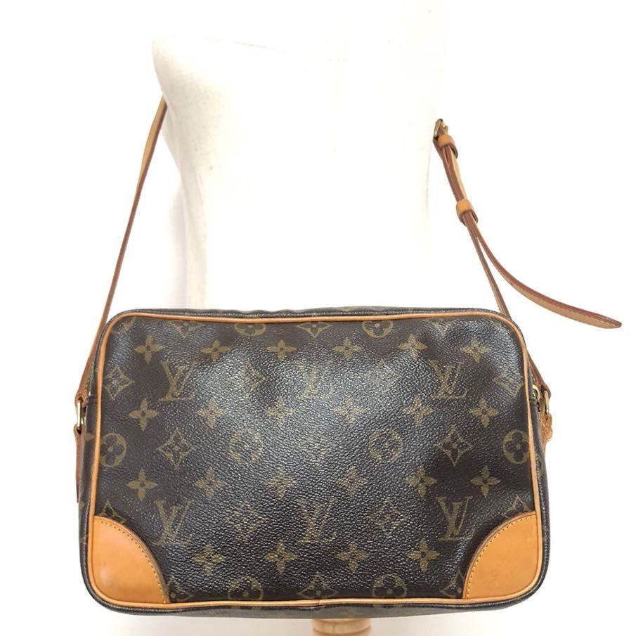 LOUIS VUITTON ルイヴィトン LV モノグラム トロカデロ27 ショルダー