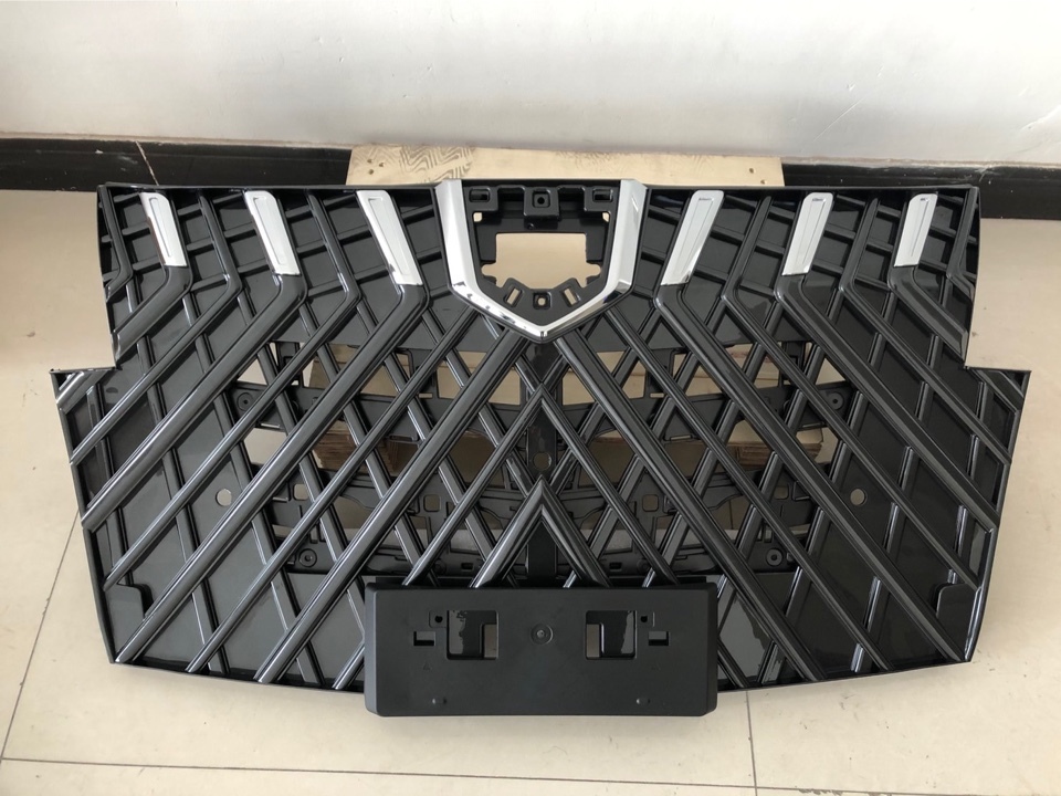 新品未使用 30系 アルファード 後期 SCグレード フロントグリル WALD風