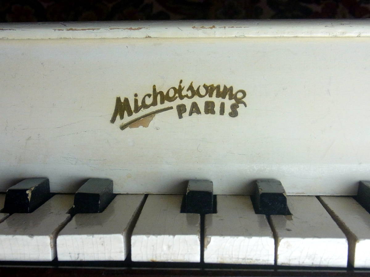  valuable 50\' Michelsonne PARIS Michel sonn25 key wooden keyboard. grand piano soft sound France Vintage * toy piano West antique 