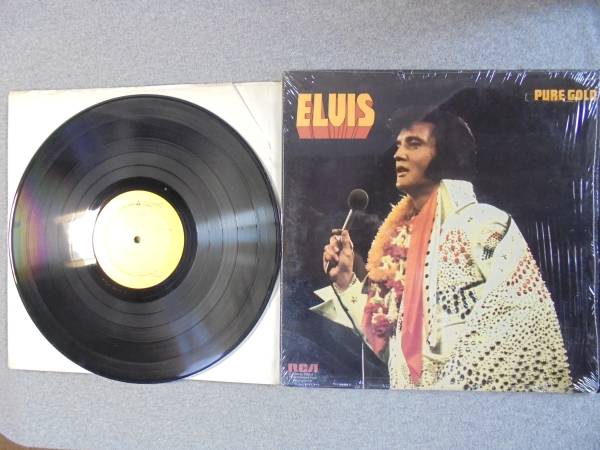 LPレコード輸入盤　エルヴィス・プレスリー　「ELVIS　PRESLEY　PURE　GOLD」　中古良品_画像1