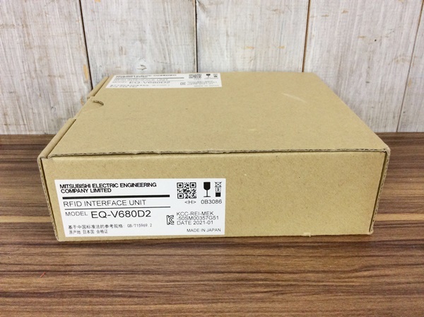 与え 送料無料 新品未使用 三菱電機 MELSEC-Q RFIDインタフェース