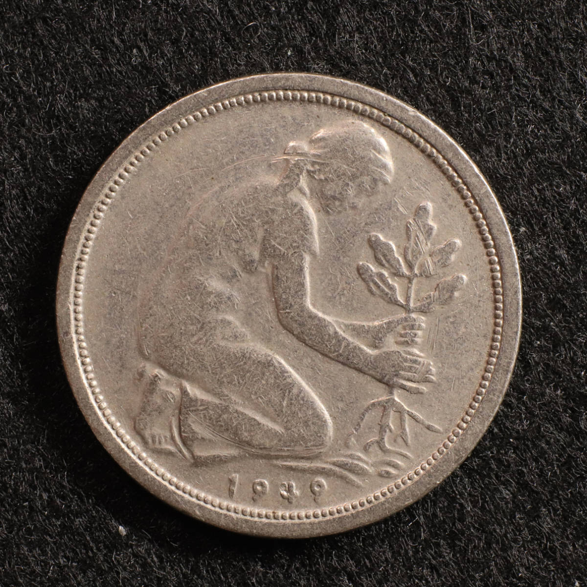KM#104/西ドイツコイン 50ペニヒ 白銅貨（1949G）カールスルーエ製造[E527]_画像2