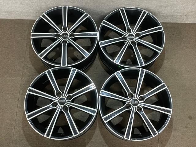 OZ Racing Lounge 17x7J+42 100-4H 56mm 17インチ ホイール 4本セット