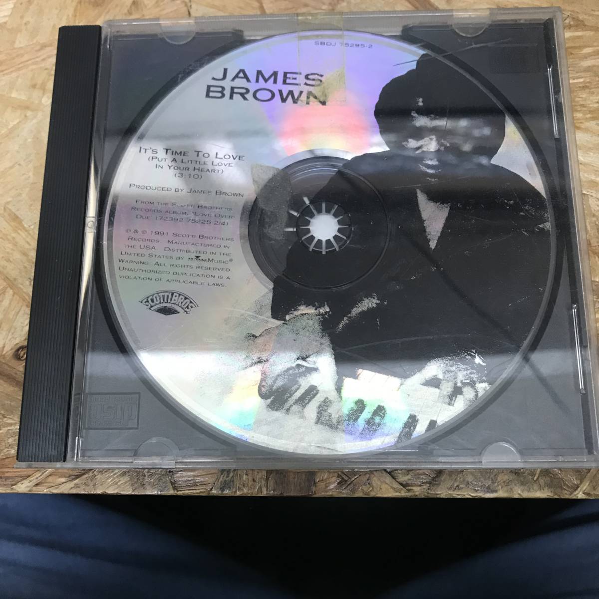 シ● HIPHOP,R&B JAMES BROWN - IT'S TIME TO LOVE シングル,名曲!!! CD 中古品_画像1