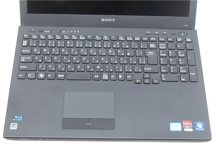 SONY  VPCSE29FJ i7 4GB 15型 通電しますがすぐ電源落ちます HDD接続コネクター欠品 ジャンク品 詳細不明の画像2