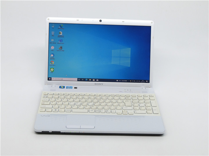 贈り物 カメラ内蔵/15.6/中古/ノートPC/Win10/新品SSD256/8GB/2世代i3