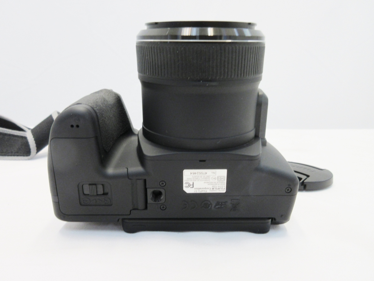 ☆美品☆ デジタル一眼レフカメラ FUJIFILM フジフィルム FinePix S1