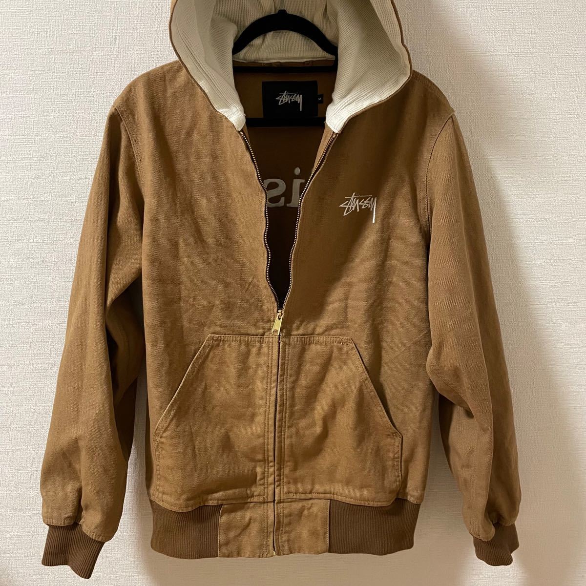 STUSSY アクティブJKT ダック地 刺繍ロゴ STUSSY アクティブJKT ダック地 刺繍ロゴ