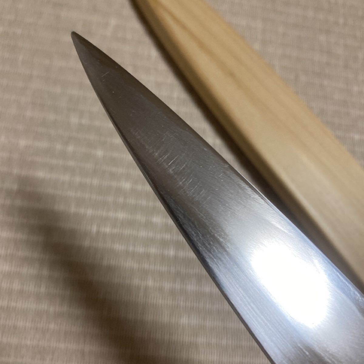 青鋼 國行鍛錬 柳刃 包丁 和包丁 黒檀黒水牛八角柄 鞘付き 美品 青鋼 國行鍛錬 柳刃 包丁 和包丁 黒檀黒水牛八角柄 鞘付き 美品