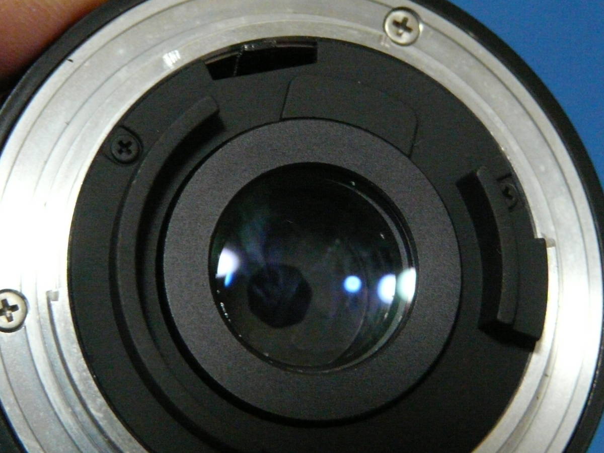 美品 Nikon Ai-S Nikkor 28mm f3.5S マニュアルフォーカスレンズ 一眼レフカメラ用交換レンズ　広角レンズ_画像7