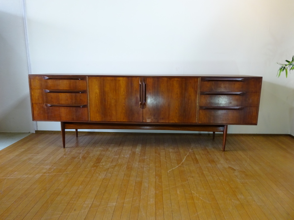  settlement of accounts sale discount [A.H. McINTOSH/ Macintosh ] Britain / England rare Vintage rose wood sideboard 