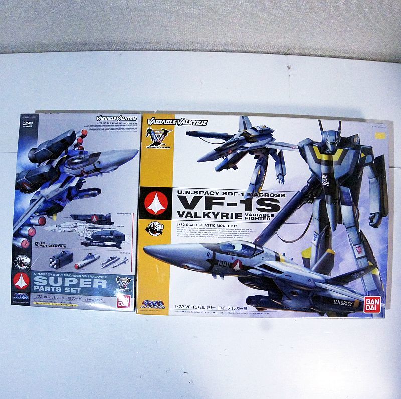 バンダイ 1/72 超時空要塞マクロス VF－1S バルキリー ロイ