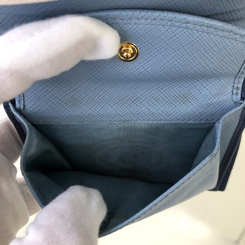 美品 定価50760円 PRADA プラダ サフィアーノ 二つ折り財布 1MV204 ブルー ゴールド金具 小銭入れ有り コンパクト バイカラー_画像8