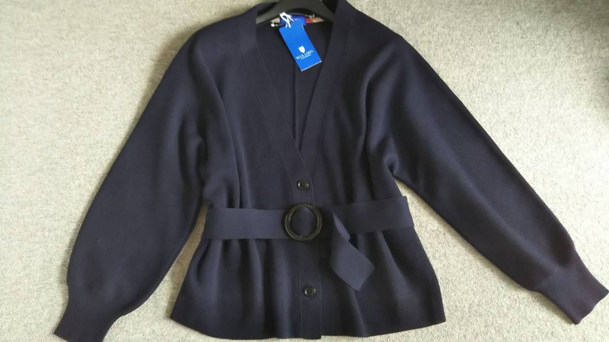 お値下げ‼︎新品タグ付き☆ブルーレーベルクレストブリッジ☆紺色
