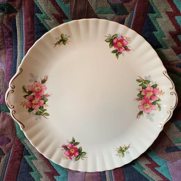 ロイヤルアルバート 花柄 Prairie Rose 大皿 英国製 アンティーク 食器 お皿 ROYAL ALBERT バラ_画像1