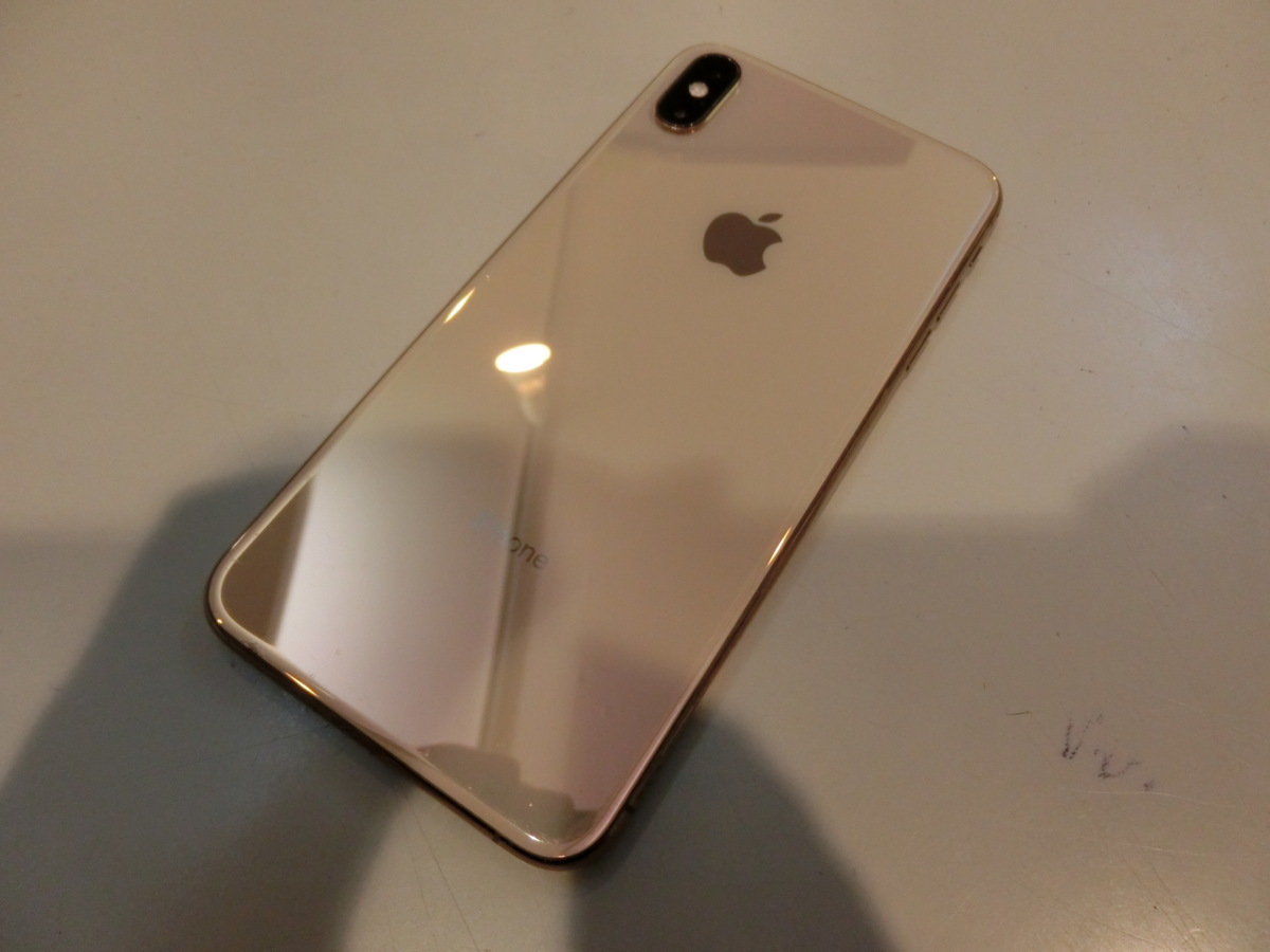 SIMフリー Apple iPhoneXs Max 64GB ゴールド 品 本体のみ(iPhone 