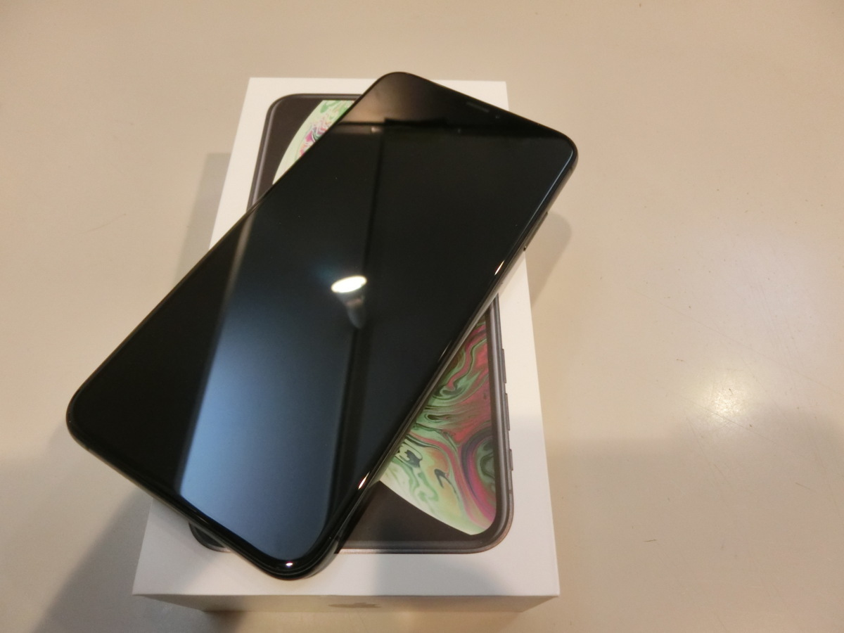 SIMフリー☆iPhoneXs Max 256GB グレイ 超美品☆