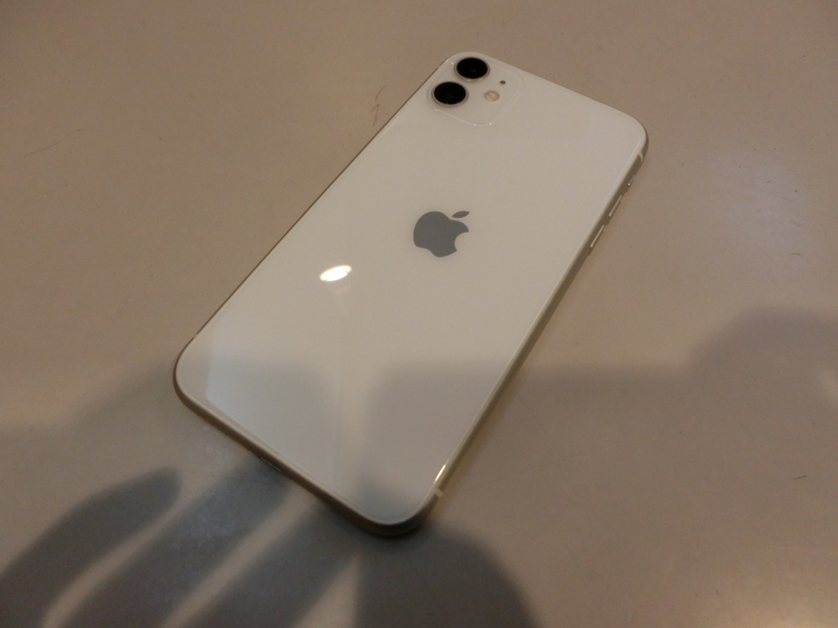 SIMフリー Apple iPhone11 64GB ホワイト 本体のみ(iPhone)｜売買され 