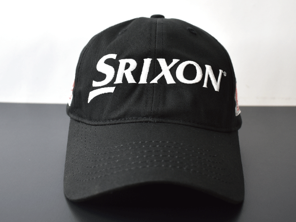 h811【未使用】SRIXON スリクソン コットン素材 ゴルフ キャップ 帽子 定番デザイン♪ 海外モデル☆ 黒 残り限定1個！! 色違いも出品中♪_画像2