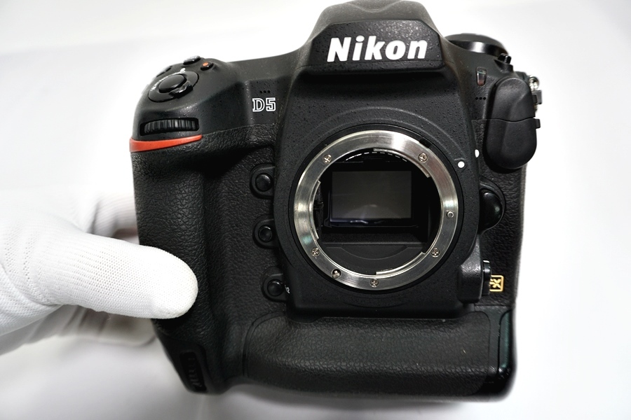 【Sale】東京SC)Nikon ニコン D5 XQD ボディ_spc-2112272910-cm-081506789_4.jpg