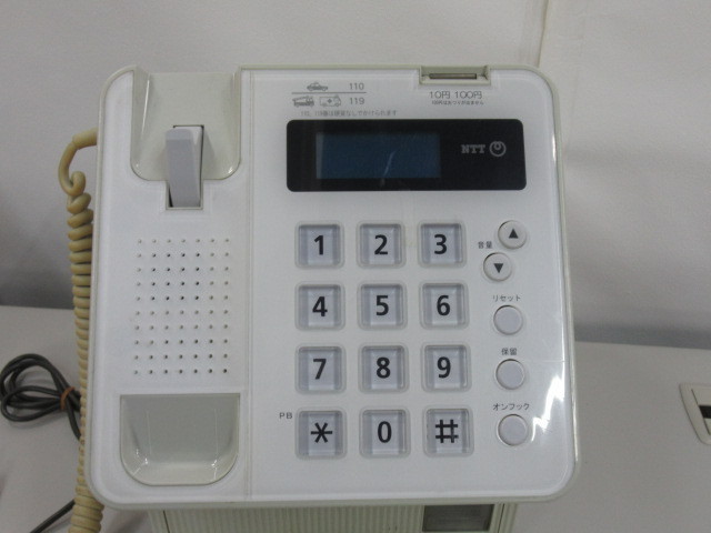 Ω PTL 10630 保証有 NTT PてれほんC バックライト付 公衆電話 ボタン難 