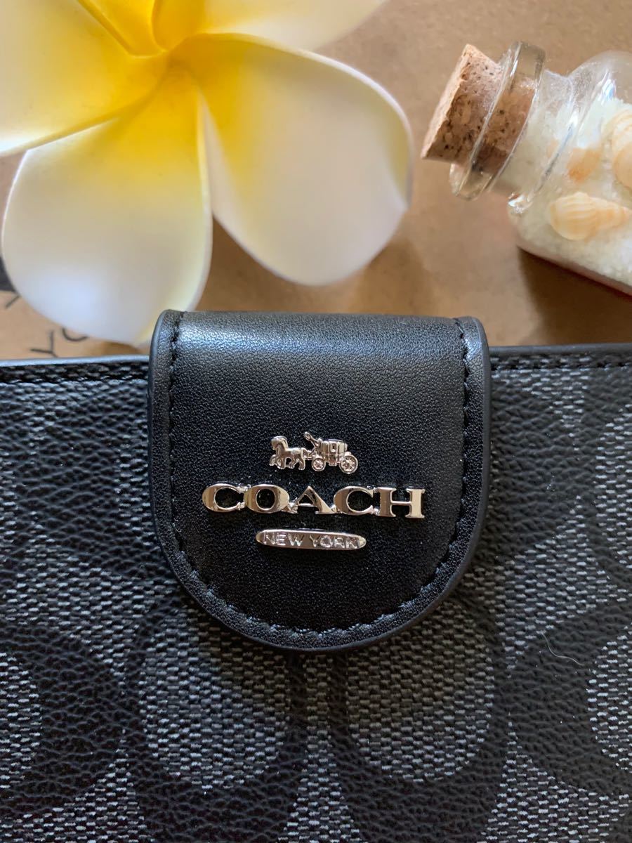 コーチ COACH シグネチャー ミディアム コーナー ジップ 二つ折り財布 C0082 新品未使用品