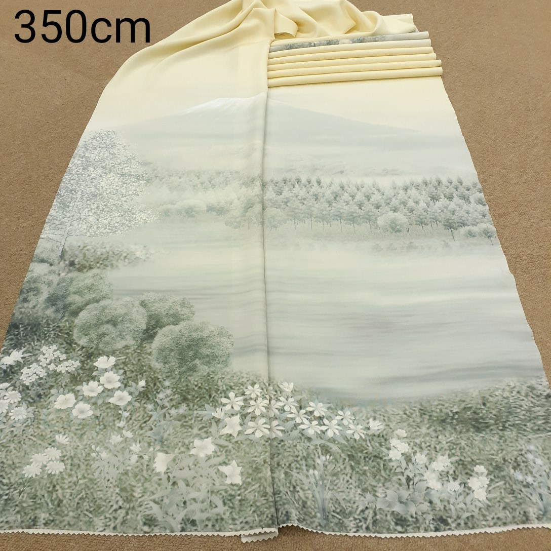 041301　正絹　クリーム色　花柄　シルク350cm　はぎれ　ハギレリメイク　ハンドメイド