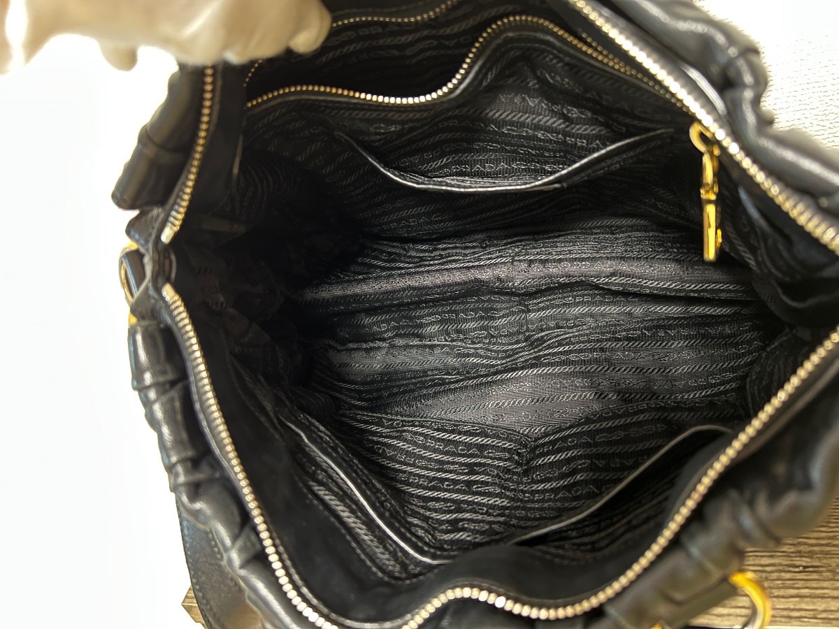 正規品・美品】プラダ PRADA 2WAY プリーツ ギャザー 正規品・美品】プラダ PRADA 2WAY プリーツ ギャザー