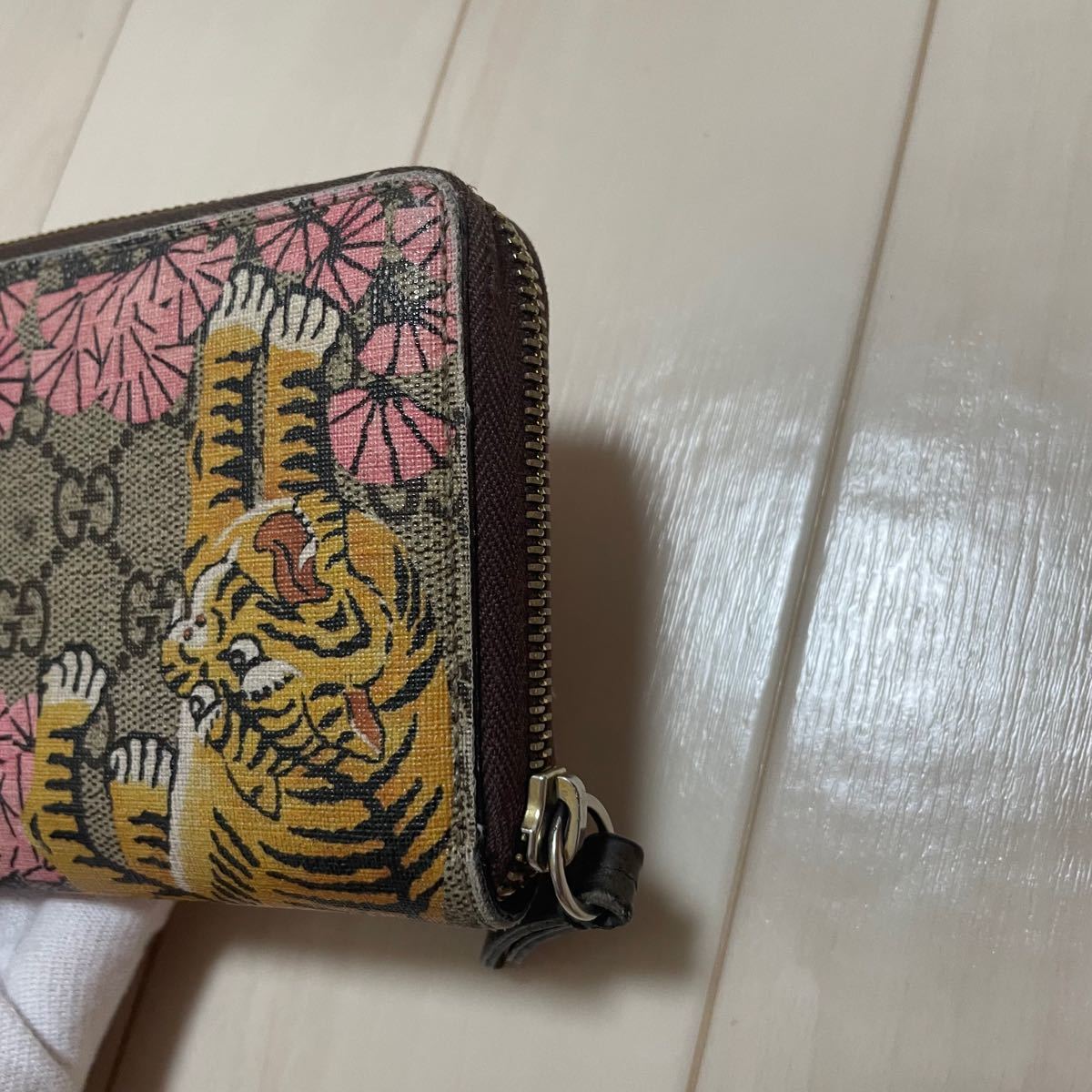 GUCCI ベンガル タイガー ラウンドファスナー 長財布 GGスプリーム