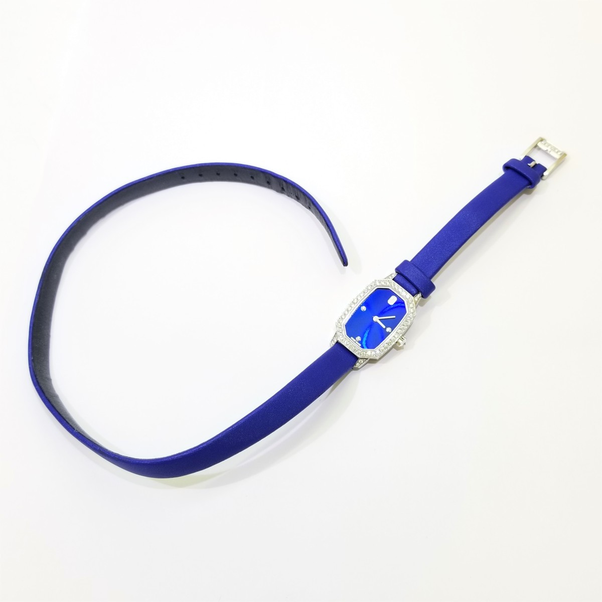 ハリーウィンストン HW エメラルド 可動 付属品完品 レディース 腕時計 18金 K18WG ダイヤモンド ブルー EMEQHM18WW001の画像4