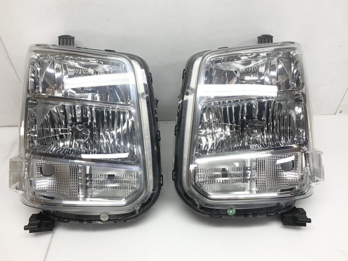 ☆送料込☆即決 エブリィワゴン DA17W 純正 左右 HID ヘッドライト