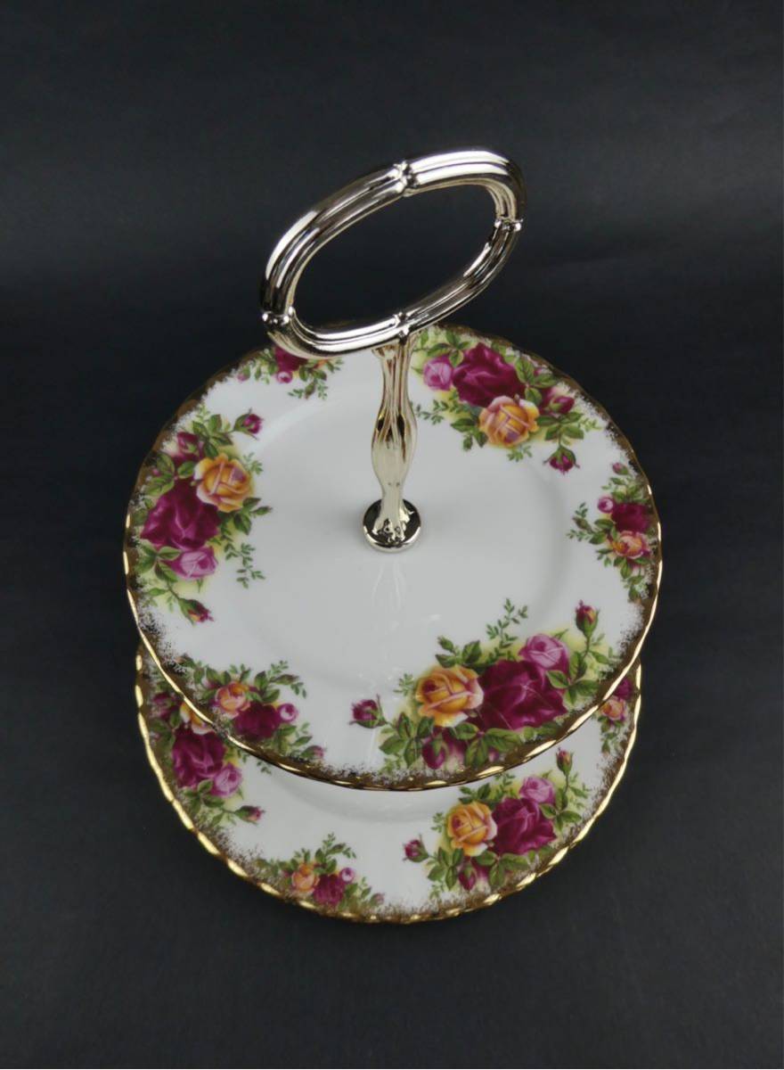  Britain * England Vintage * Royal Albert Old Country rose 2 step cake stand 