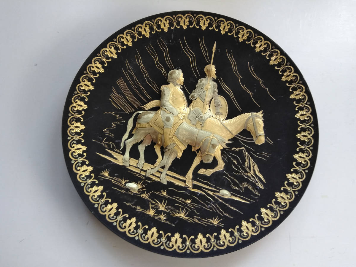 スペイン トレド Damasquinado(ダマスキナード) 純金象嵌 ドン・キホーテ 飾り皿　径約20センチ　コレクション