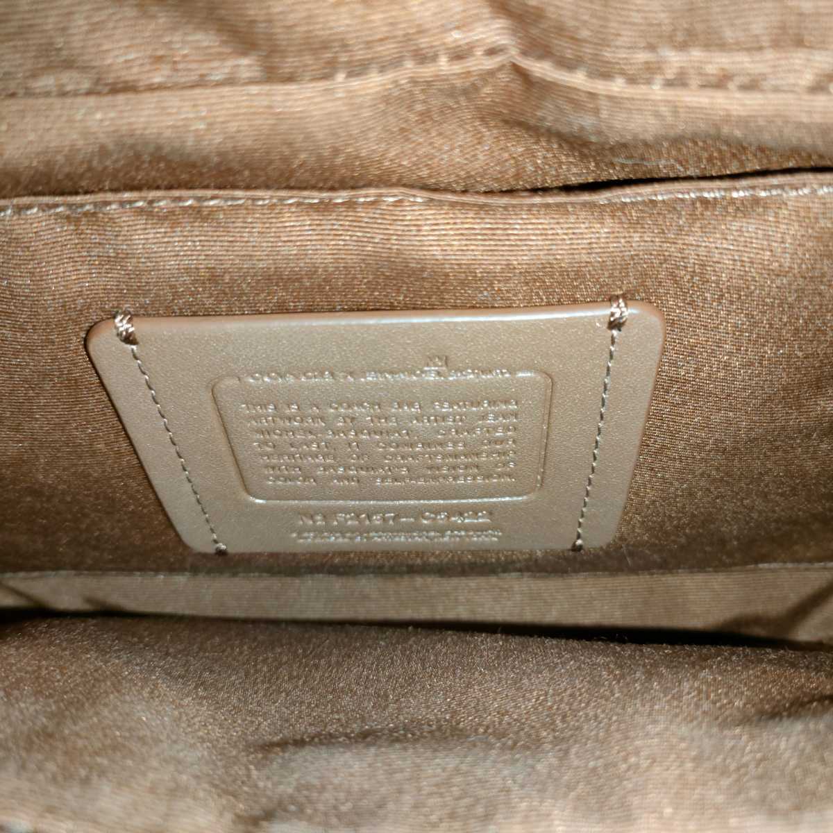 送料無料 美品 COACH コーチ メンズ ベルトバッグ バスキア 送料無料 美品 COACH コーチ メンズ ベルトバッグ バスキア