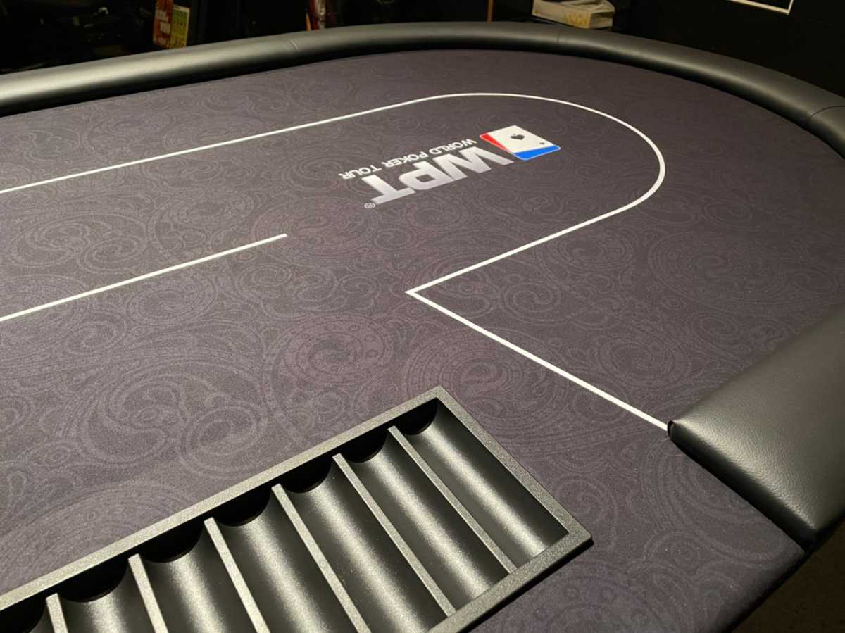 激レアWPT仕様!ポーカーテーブル10人 バカラ ブラックジャック 送料
