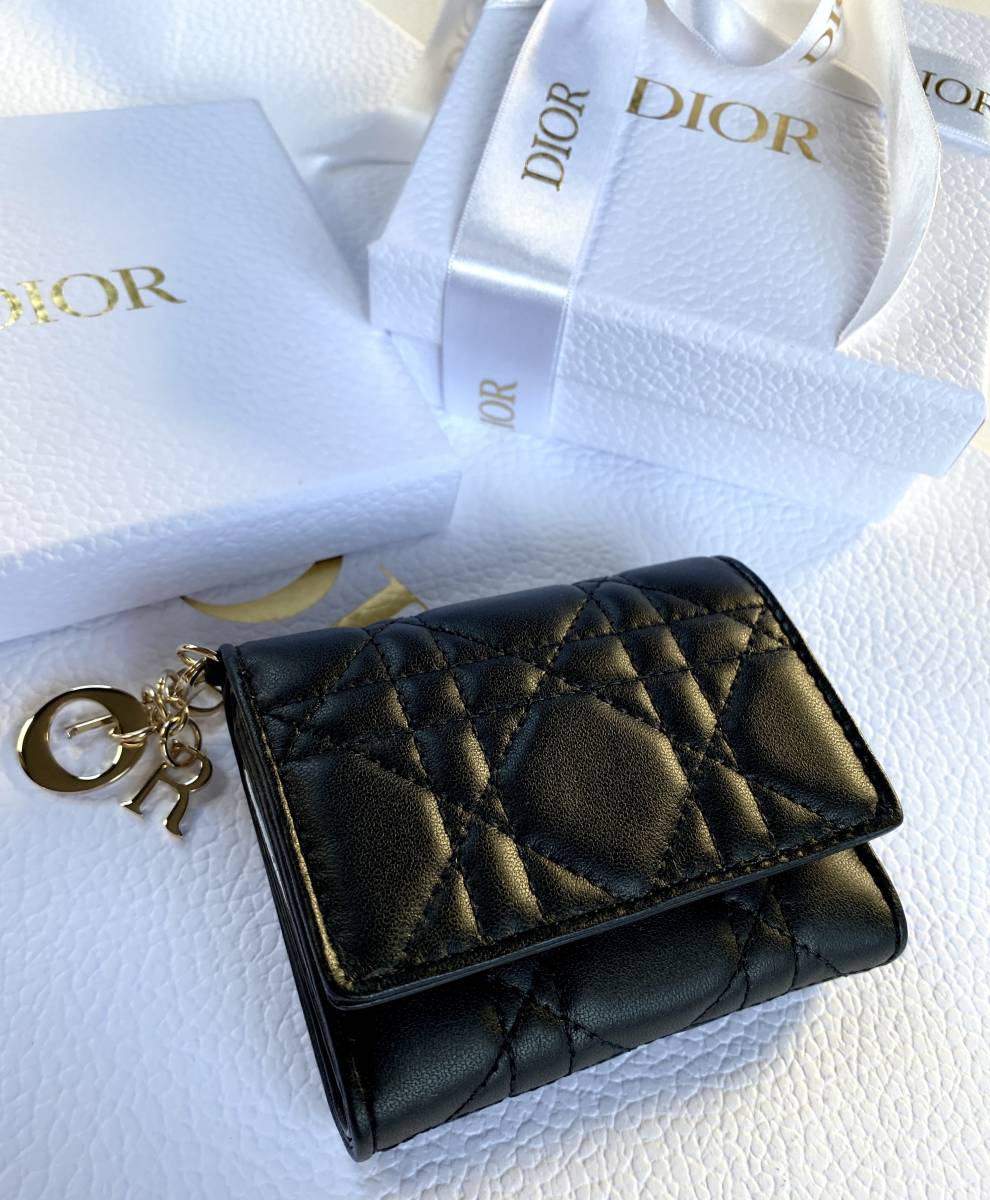 Dior ディオール LADY DIOR ロータスウォレット ミニ財布 三つ折り レディディオール 新品未使用 ギフト プレゼント