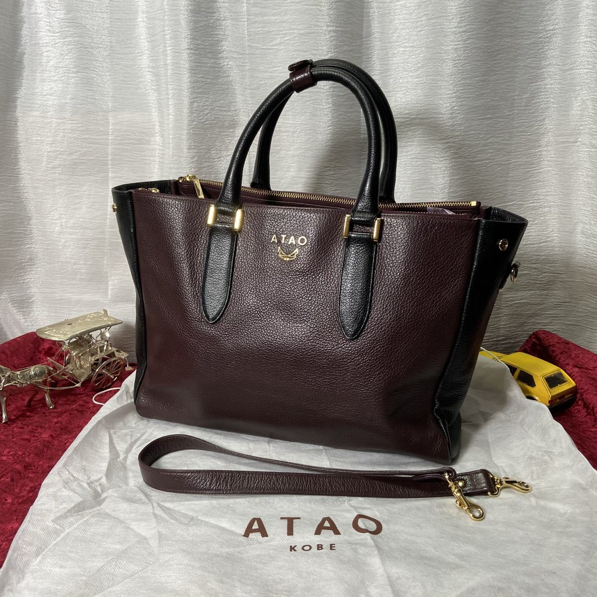 美品 ATAO アタオ クイーンビー レザー 2WAY ハンドバッグ ベージュ