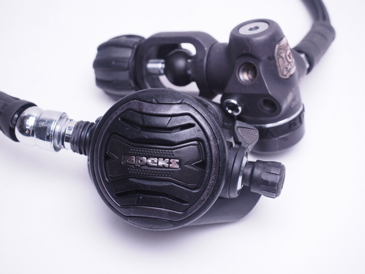 apeks XTX TUNGSTEN レギュレータ スキューバダイビング-