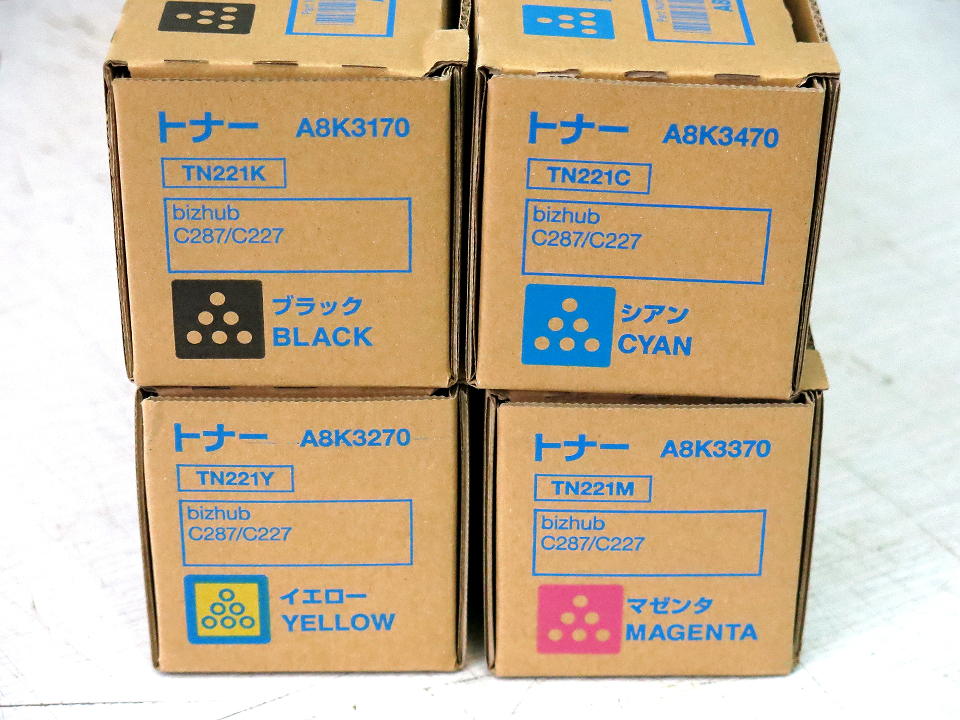 未使用◇コニカミノルタ◇純正トナーカートリッジ 4色セット TN221