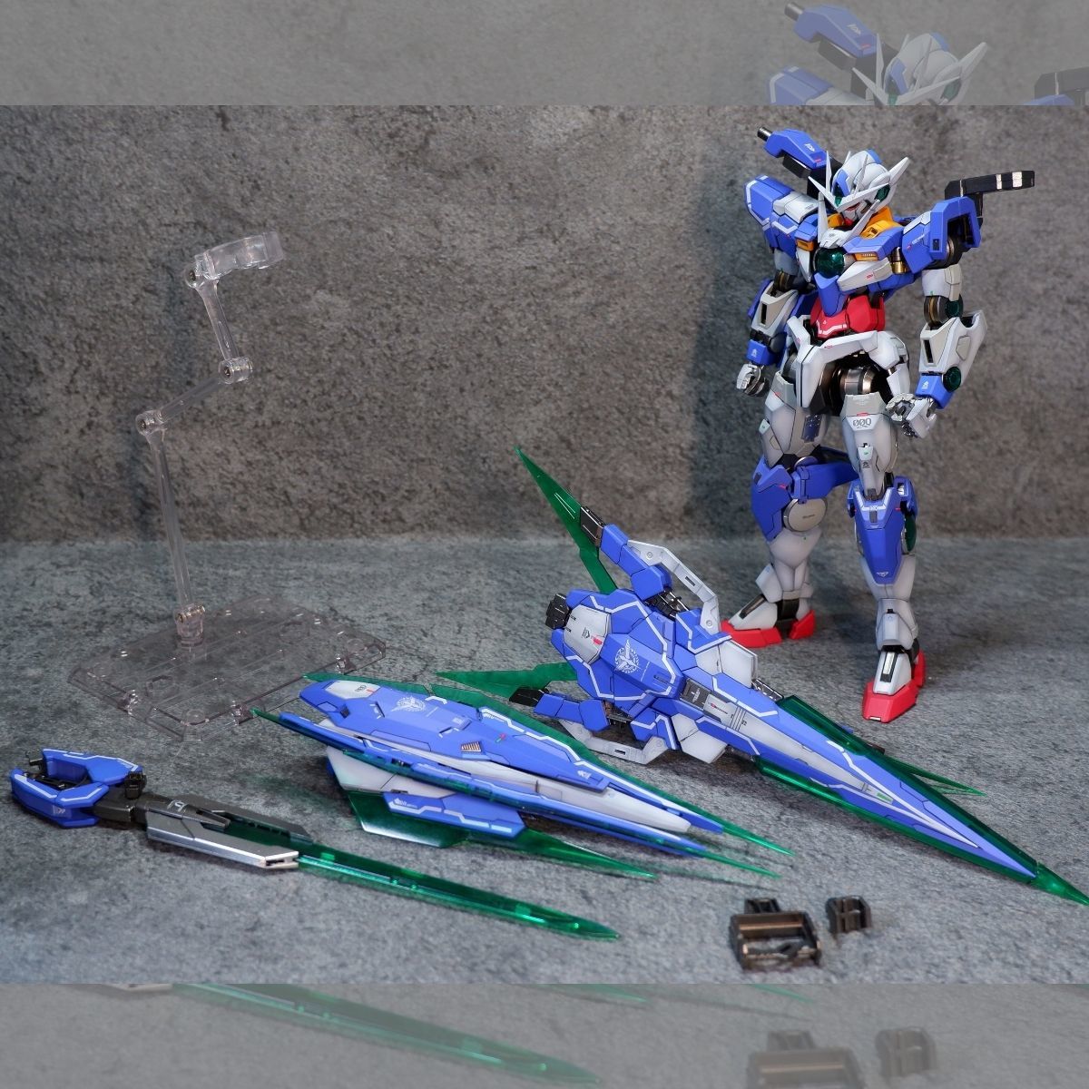 MG ダブルオークアンタフルセイバー 全塗装 改修 改造 完成品 MG ダブルオークアンタフルセイバー 全塗装 改修 改造 完成品