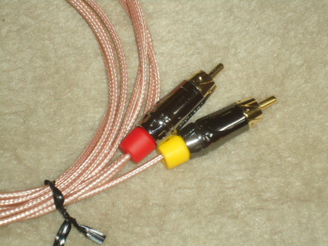 SUHNER スーナー2.5mm径 同軸(撚り線)銀加工 JAZZ 専用 1.5m SUHNER スーナー2.5mm径 同軸(撚り線)銀加工 JAZZ 専用 1.5m
