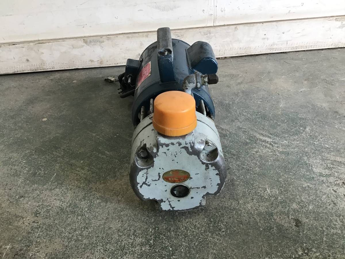 ☆岐阜発 SHIMADZU/島津/ROTARY VACUUM PUMP/ロータリーバキューム