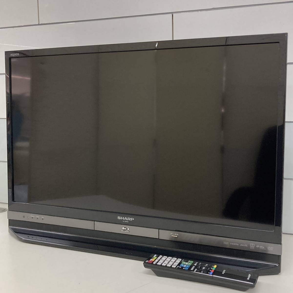 人気を誇る SHARP シャープ 32V型 液晶 テレビ AQUOS LC-32R30-B