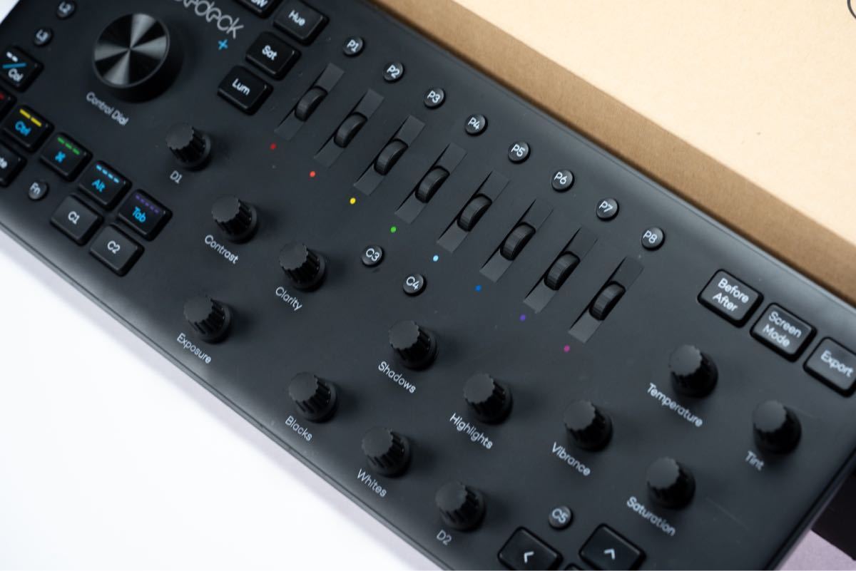 Loupedeck + plus ループデック・プラス 写真等編集用コンソール 左手