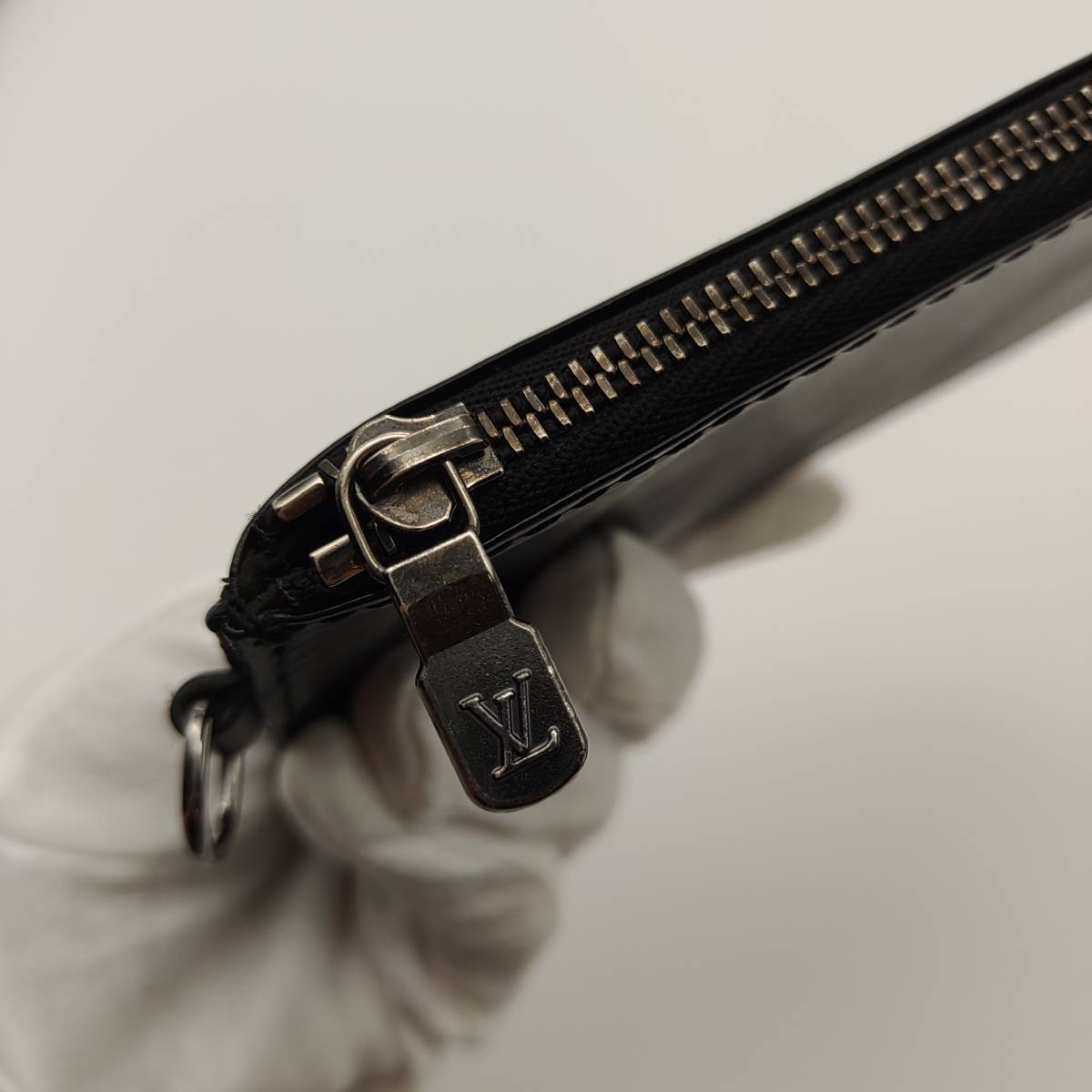 美品☆ルイヴィトン ショルダーバッグ ブラック☆エピ サックデポール