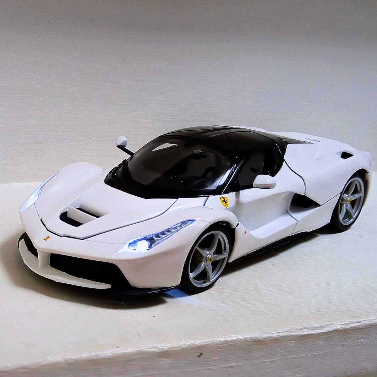ダイキャスト モデルカー ミニカー ラ・フェラーリ La・Ferrari ホワイト プチカスタム 展示品現状 状態良好