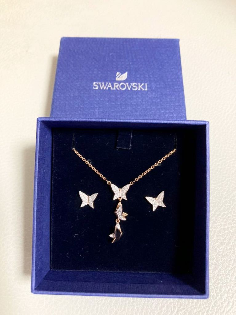 SWAROVSKI スワロフスキー／ピアス／未使用／美品-