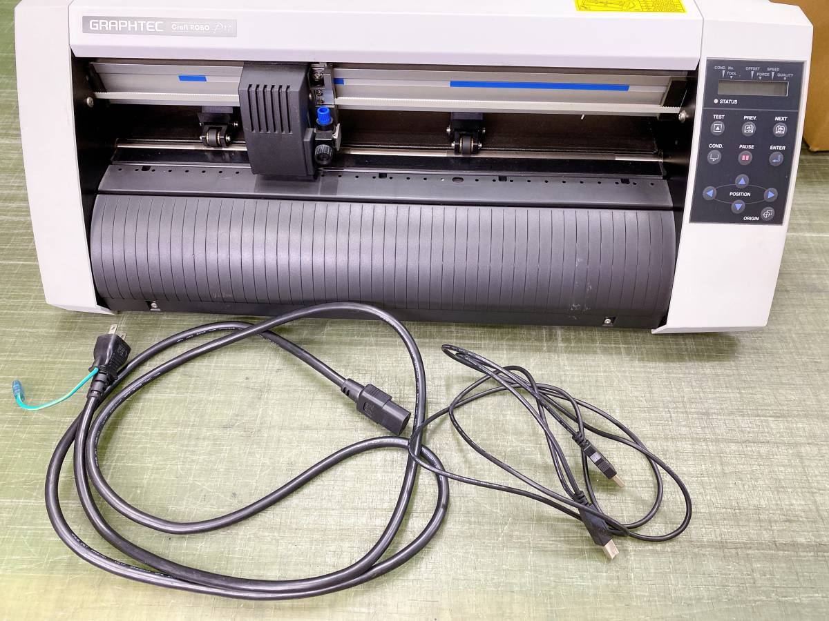 中古引き取り限定・美品・動作確認済】GRAPHTEC カッティング 中古引き取り限定・美品・動作確認済】GRAPHTEC カッティング
