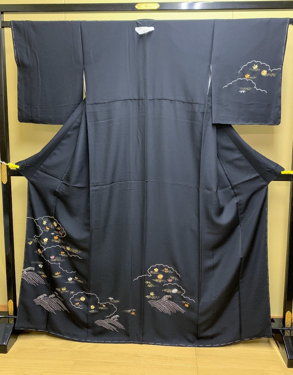 激安通販新作756b 京きもの 女性着物 黒地紅葉梅竹花波雲刺繍 未使用品 和装 着物 京都呉服店 逸品 掘り出し物 訪問着 女性和服 着物 ファッション 12 996 Www Firefreeze Com 激安通販新作756b 京きもの 女性着物 黒地紅葉梅竹花波雲刺繍 未使用品 和装 着物 京都呉服店 逸品 掘り出し物 訪問着 女性和服 着物 ファッション 12 996 Www Firefreeze Com